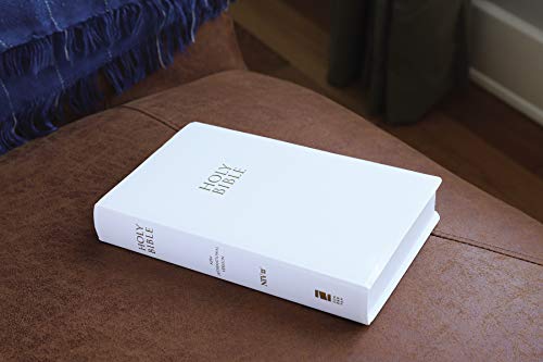 NIV, Gift and Award Bible, Leather-Look, White, Red Letter, Comfort Print