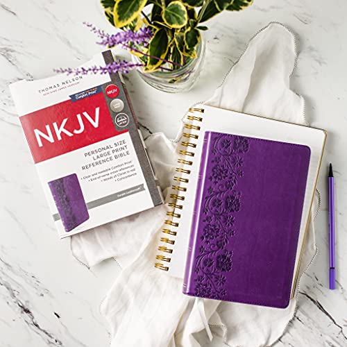 NKJV, End-of-Verse Reference Bible, Personal Size Large Print, Leathersoft, Purple, Red Letter, Comfort Print: Holy Bible, New King James Version